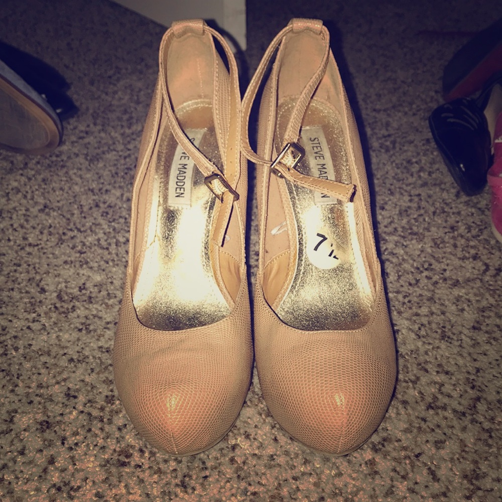 Nude Steve Madden platforms